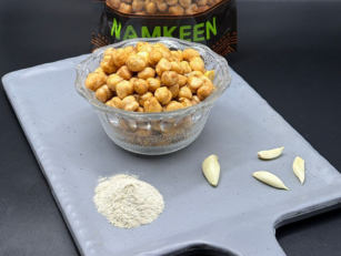 Whole Groundnut Chikki